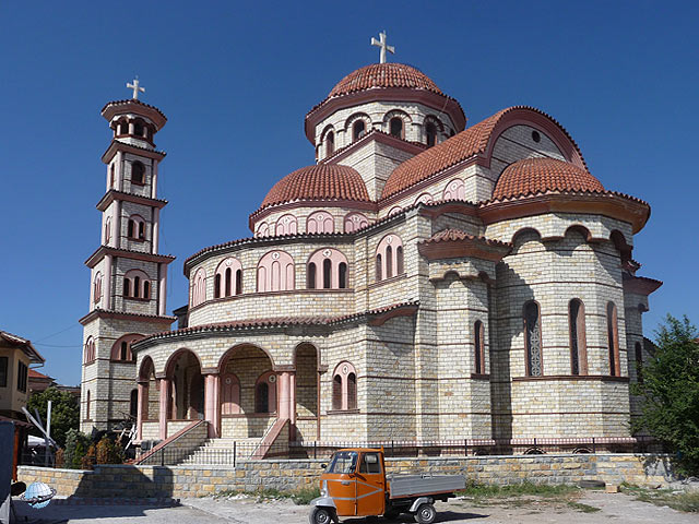 Korca - 2005-ben épült a korcai katedrális