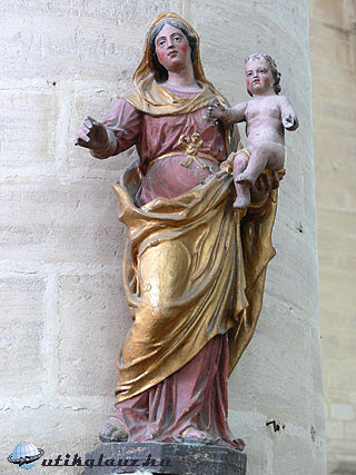 Coutances-Szent_Peter-templom madonna
