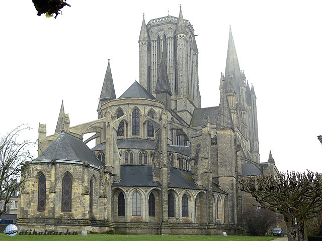 Coutances-katedralis- külső