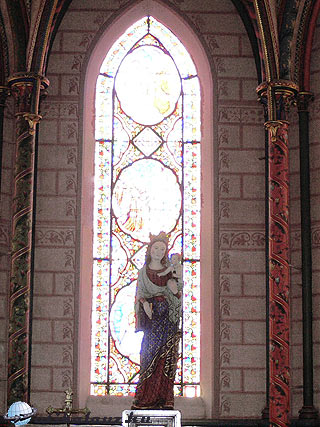 Coutances-katedralis-oltar madonna