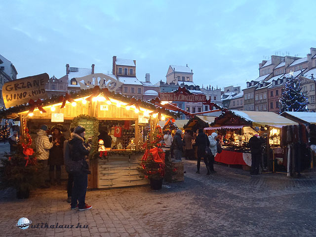 Varsó A karácsonyi vásár a Piactéren