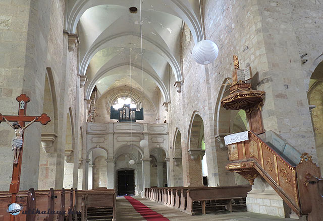Bélapátfalva - a cisztercita templom főhajó szószék orgona
