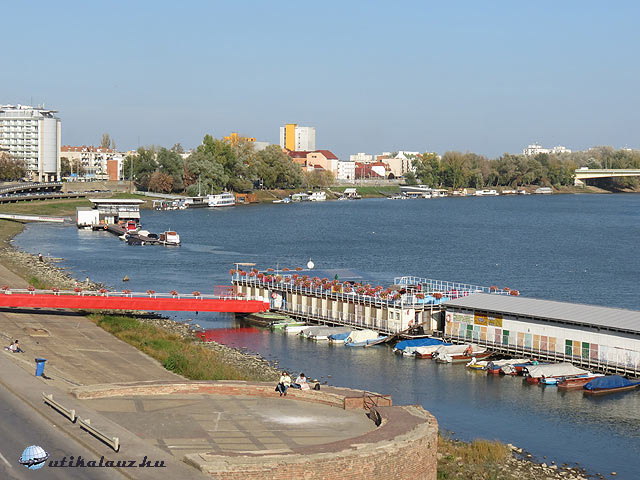 Szeged tiszai kilátás a Belvárosi híd elejéről