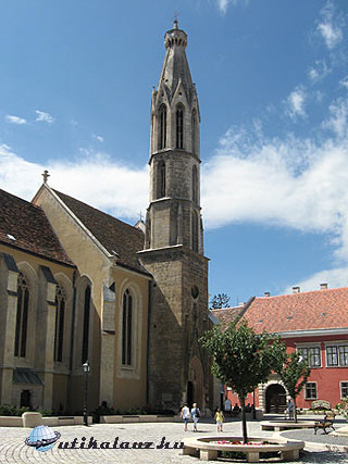 Sopron_Fo_ter_Kecske_templom