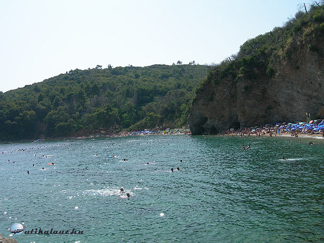 Budva strand Avala mögött