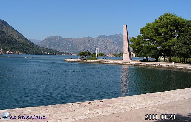 Kotor - öbölpart Montenegró