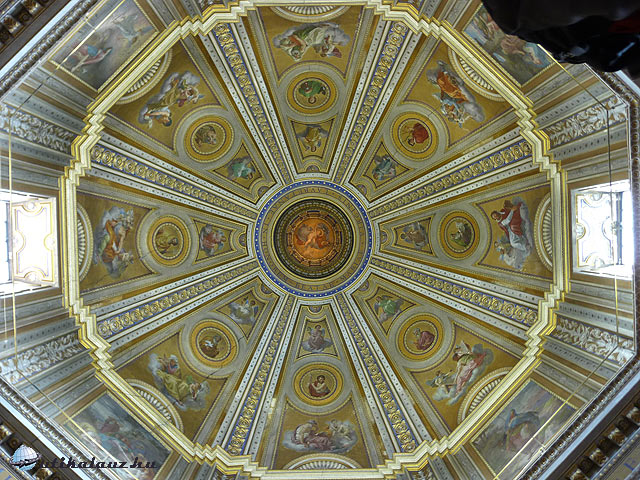 Madonna di Loretto templomának kupolája