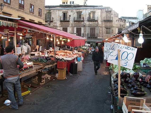 Palermo A Ballaro, egy másik híres palermói piac