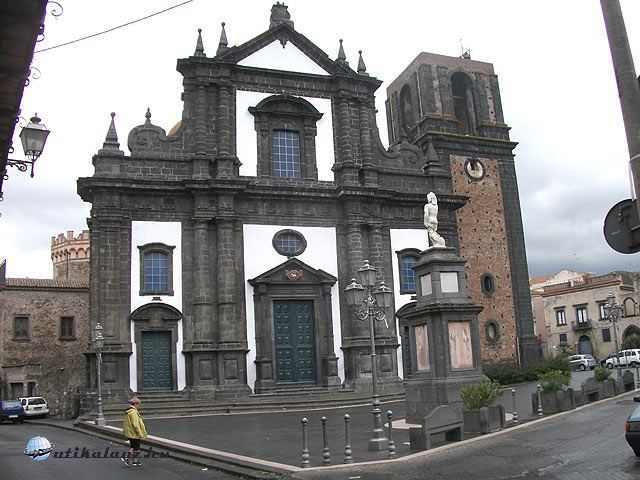 A Santa Nicola templom (1594) a morózus Randazzóban