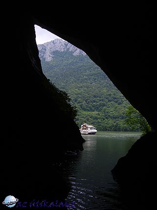 Duna - a Kis-Kazán-szoros barlang