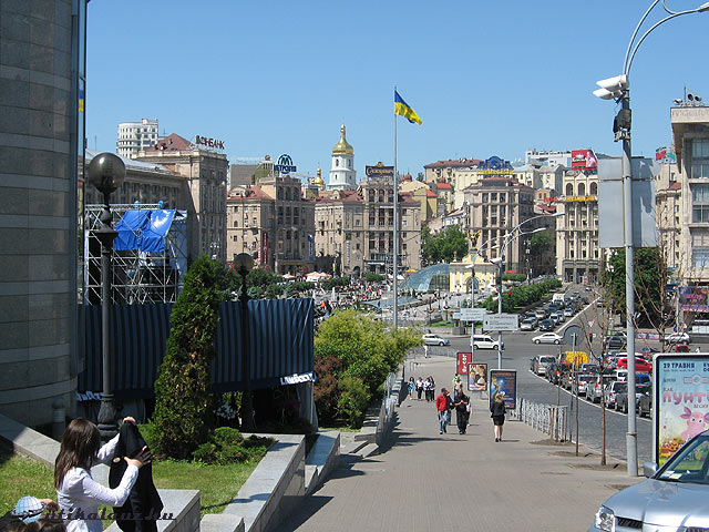 Kijev, Hresátyik