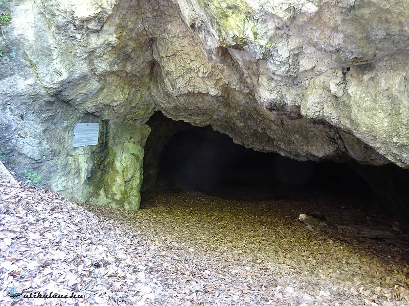Bakony - Odvaskő-barlang