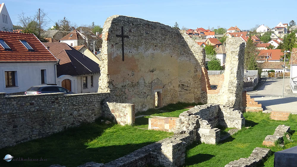 Veszprém - Itt élt gyermekként Szent Margit